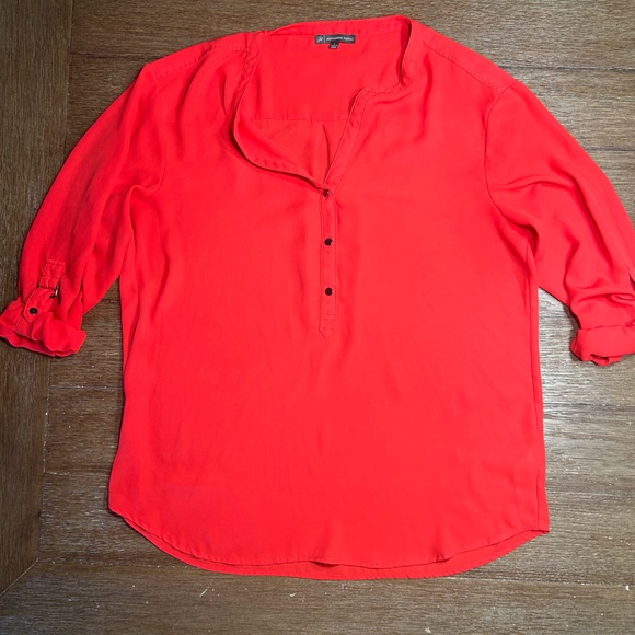 NWOT Adrianna Papell Red Henley top size large - Picture 7 of 12
